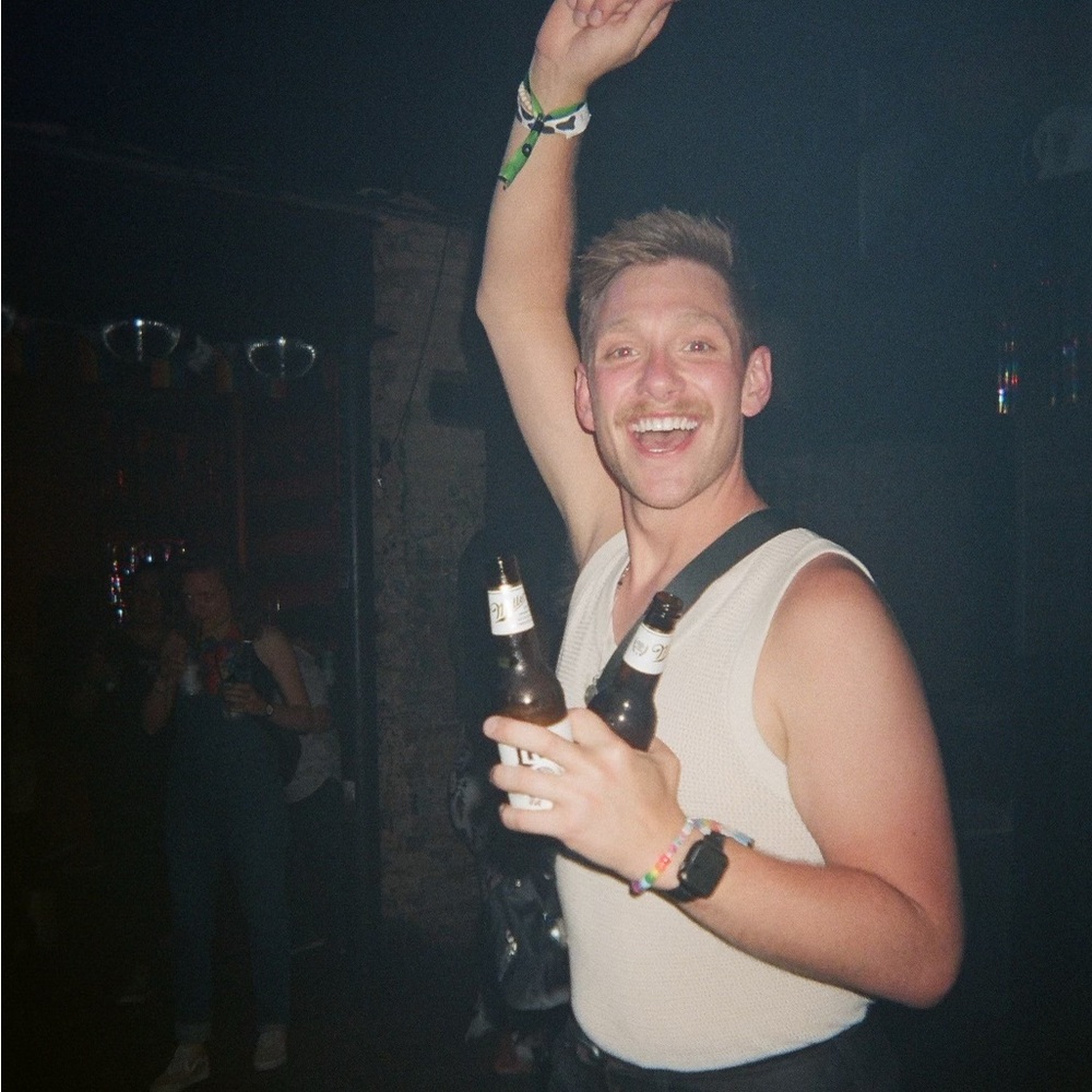 Meet your Posher, Hank